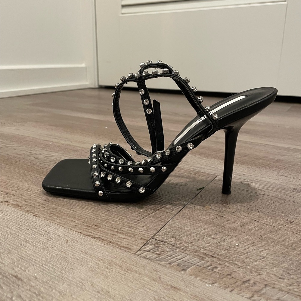 Zara 3” Stiletto Size Size 8 Black Leather